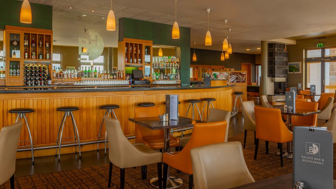 ballyroe_heights_palace_bar